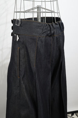 WILDFRAULEIN / Pleated Skirt With Hakama Denim Pants