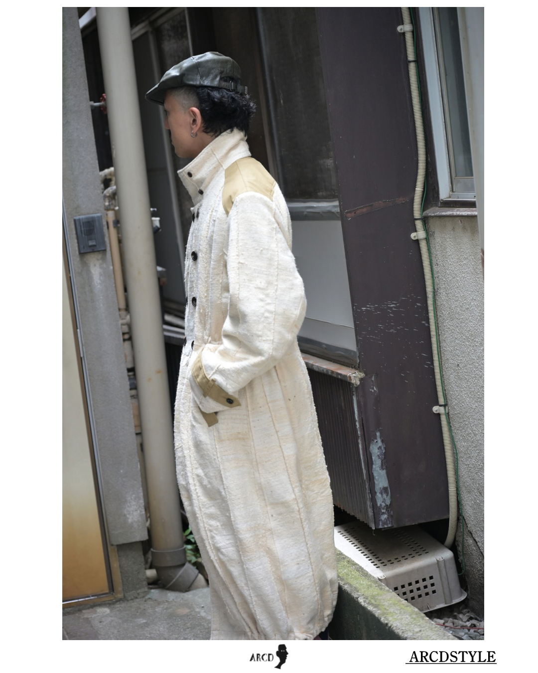 Double Stand collar Coat Burkina Faso Hand Woven Fabric
/ eofm×ARCD