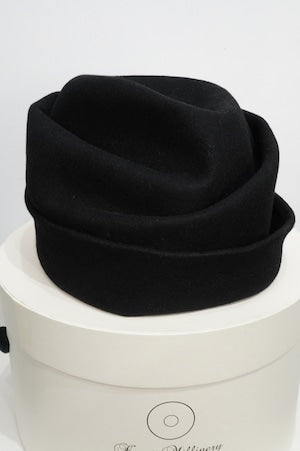 Kaori Millinery / Cliff Toque