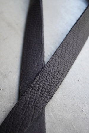 GUIDI / BLT  BISON FULL GRAIN LONG LEATHER BELT（221139）