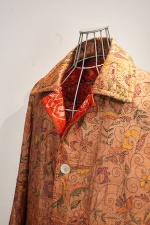 PERIOD FEATURES /  HAND EMBROIDERY COAT  (220920)