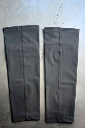 OPPOSE DUALITY   ''Leg Cover''