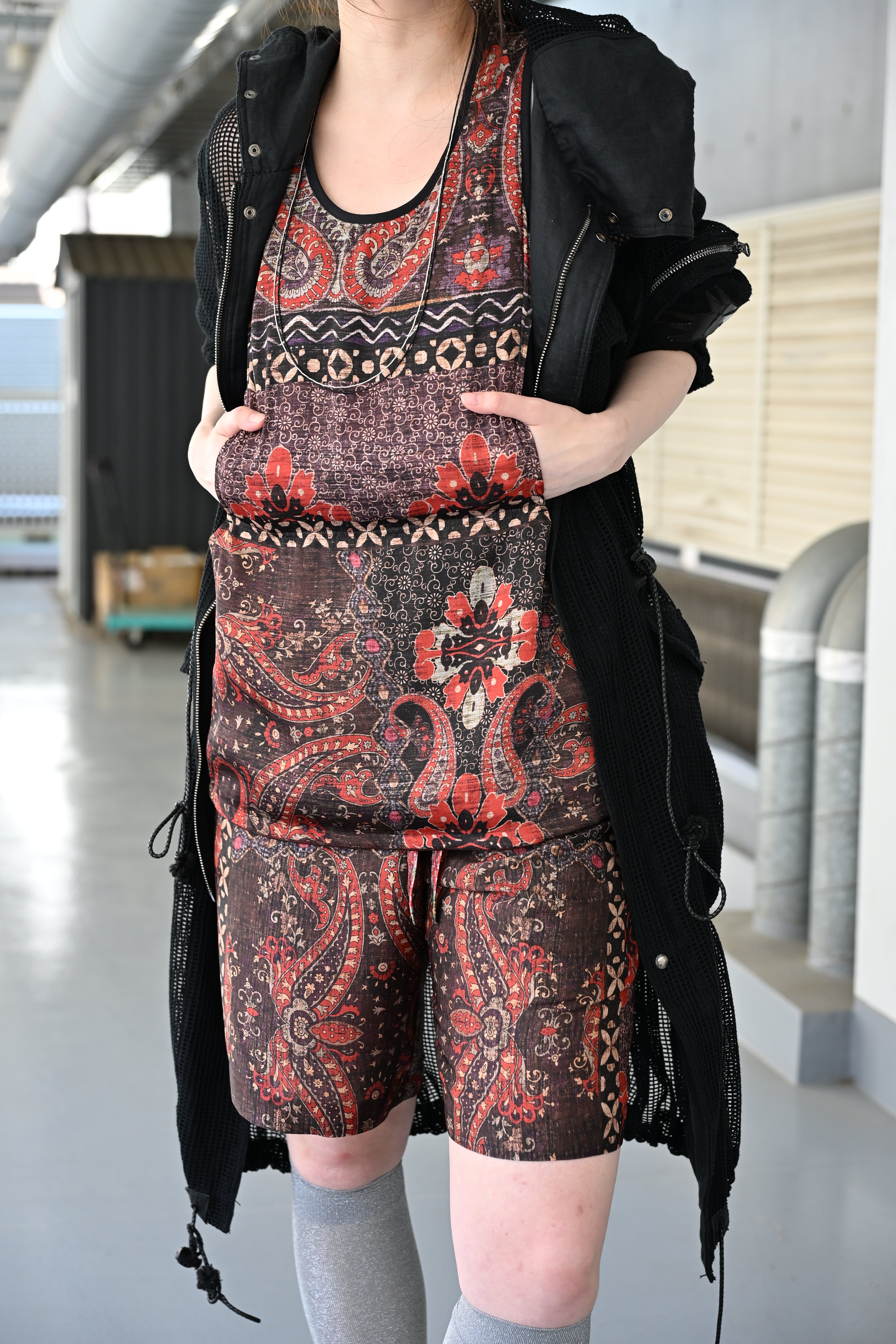 NOBNAGA Paris / Tank top with Contrasting Fabric for the Bodice  (221202)