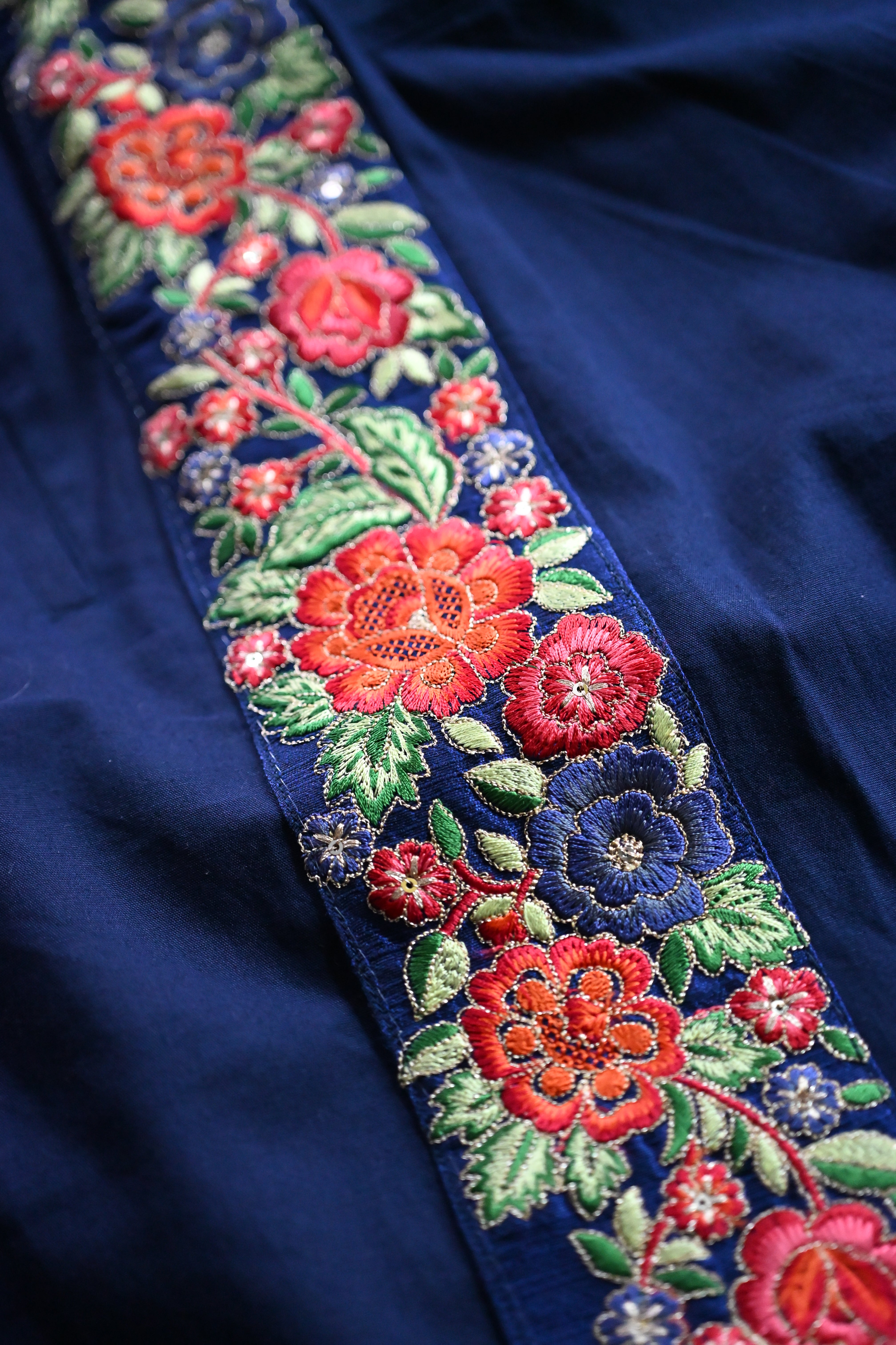 PERIOD FEATURES /  Indian Embroidery Tape Harrington Jacket   (221229)