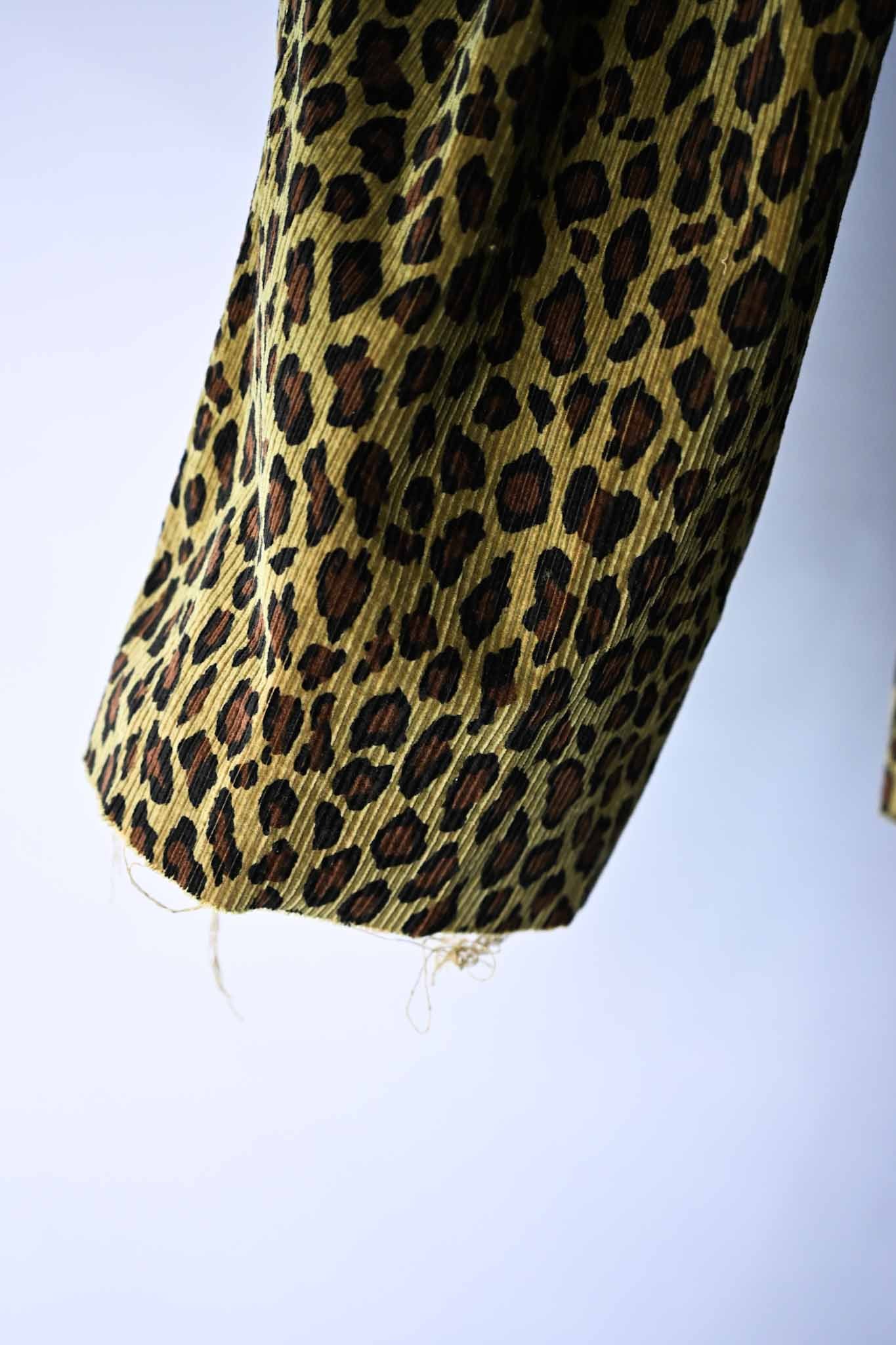 tokio /  Psy Leopard Shorts Pants   (221211)