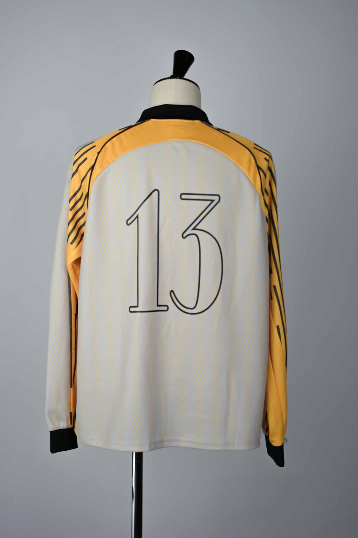 COLLARED SOCCER JERSEY TOKYO BEDWIN F.C /  BEDWIN & TEH HERTBREAKERS   (221336)