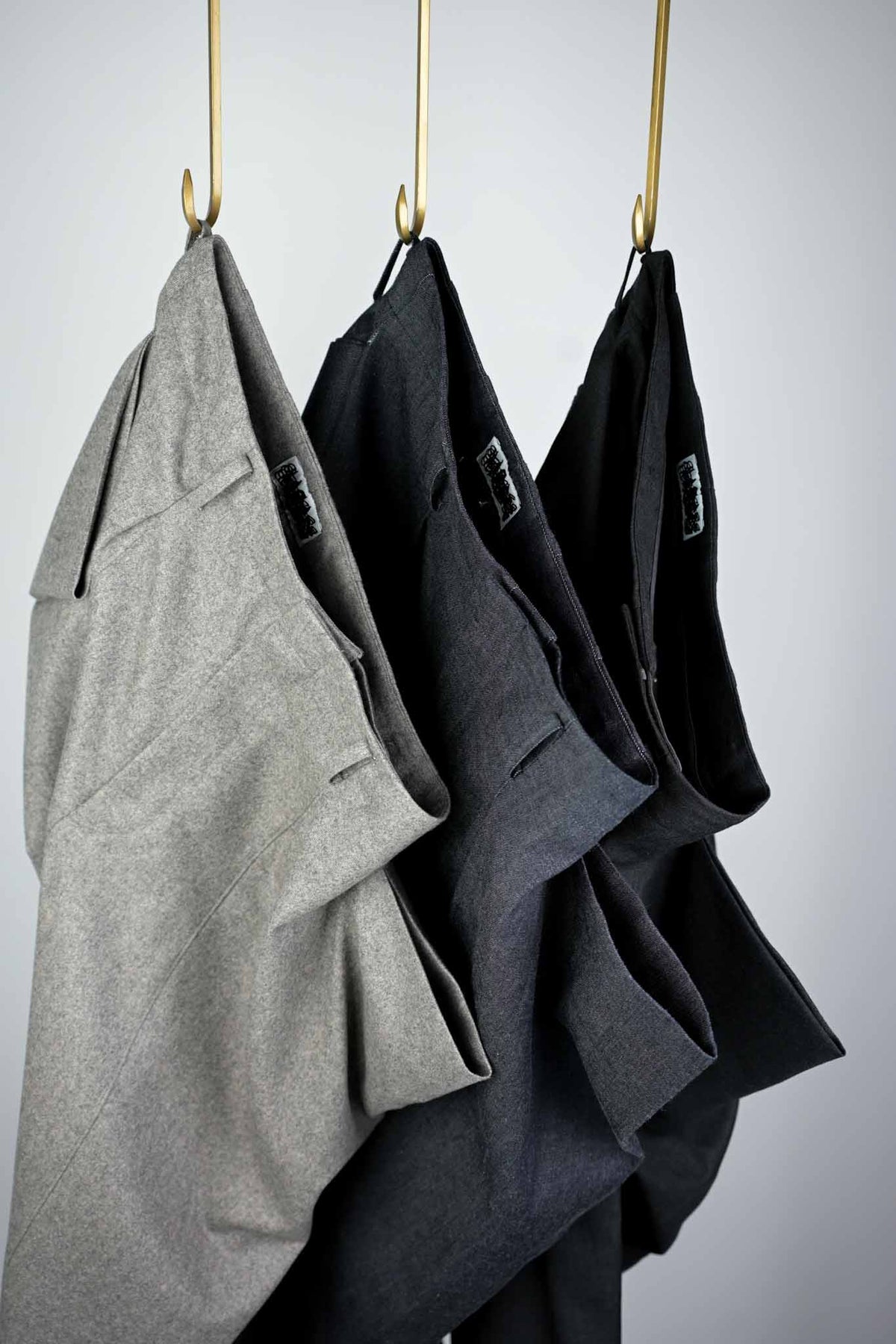 CCGA02UNI  ROYAL 12 WOOL SERGE (DORMEUIL)  / CLASS  (221305)