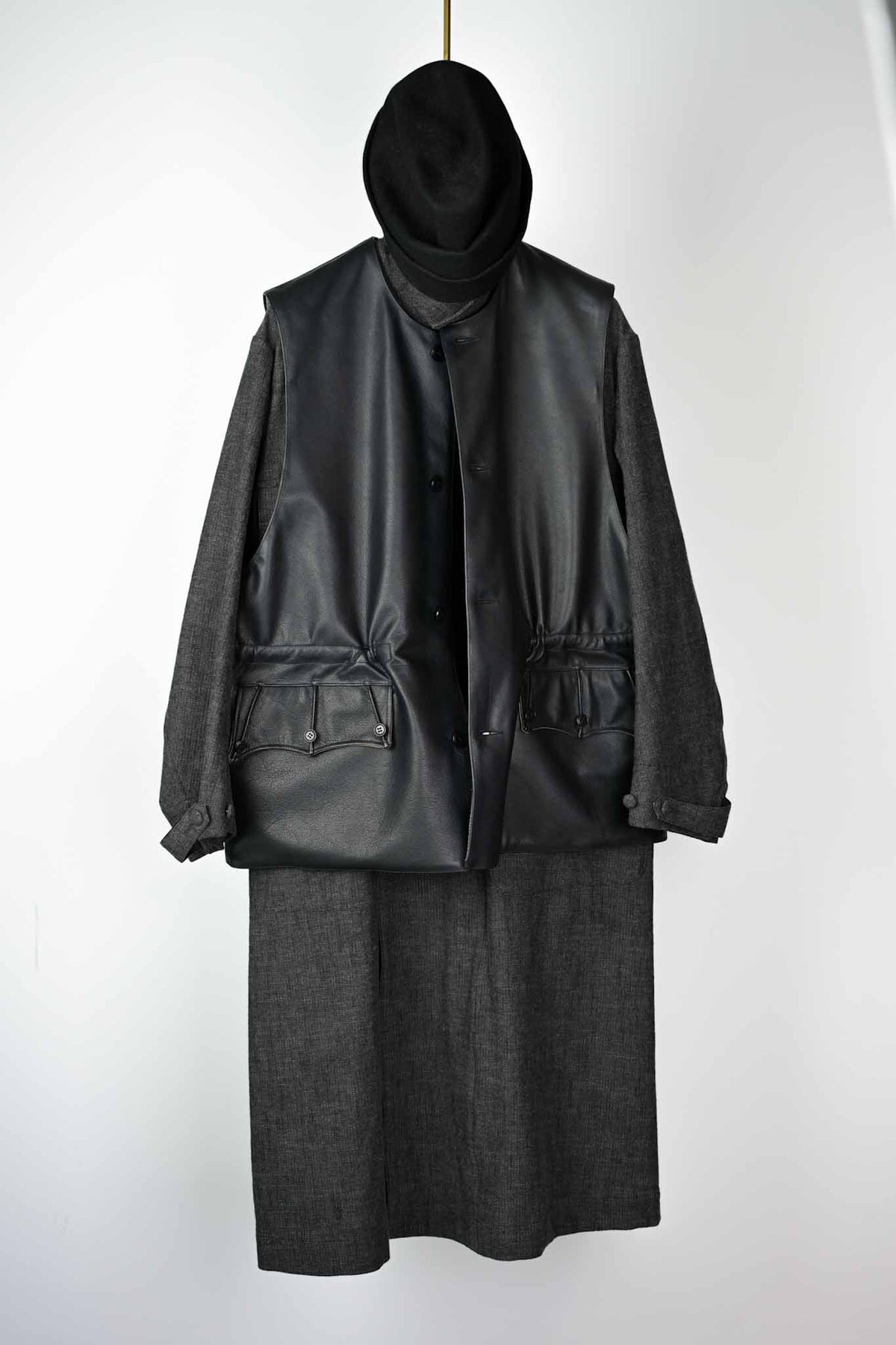 GLOVE LEATER JERKIN VEST /  HAVERSACK   (221313)