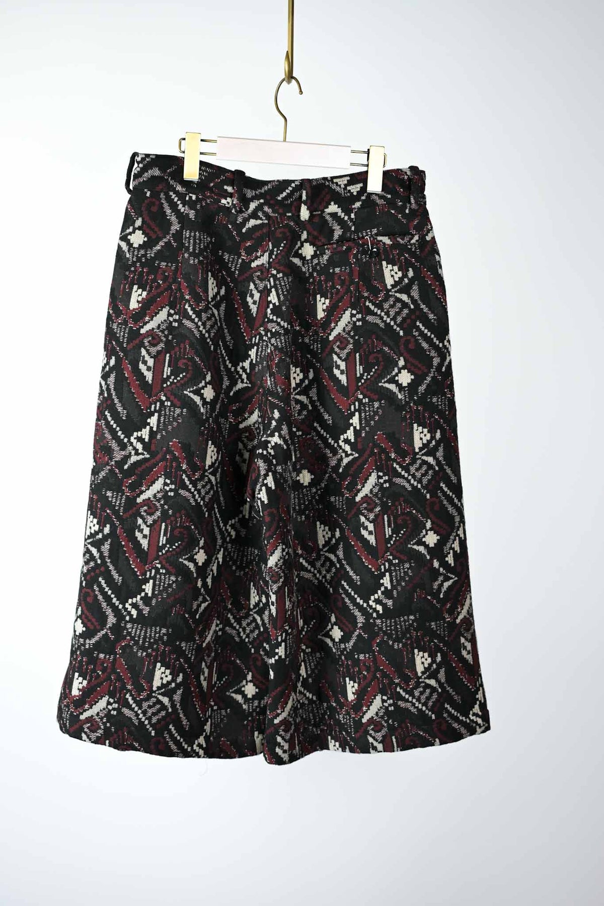 CROPPED PANTS / NOBNAGA paris