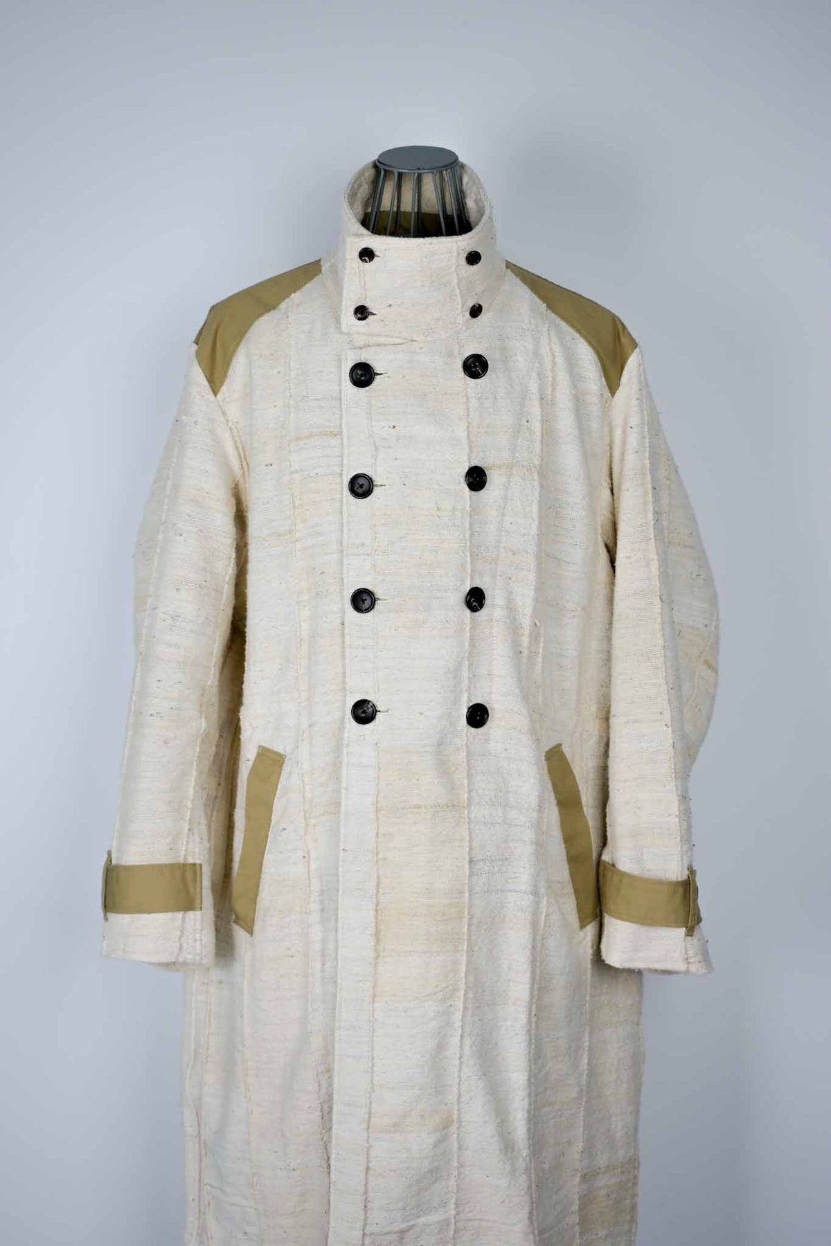 Double Stand collar Coat Burkina Faso Hand Woven Fabric
/ eofm×ARCD
