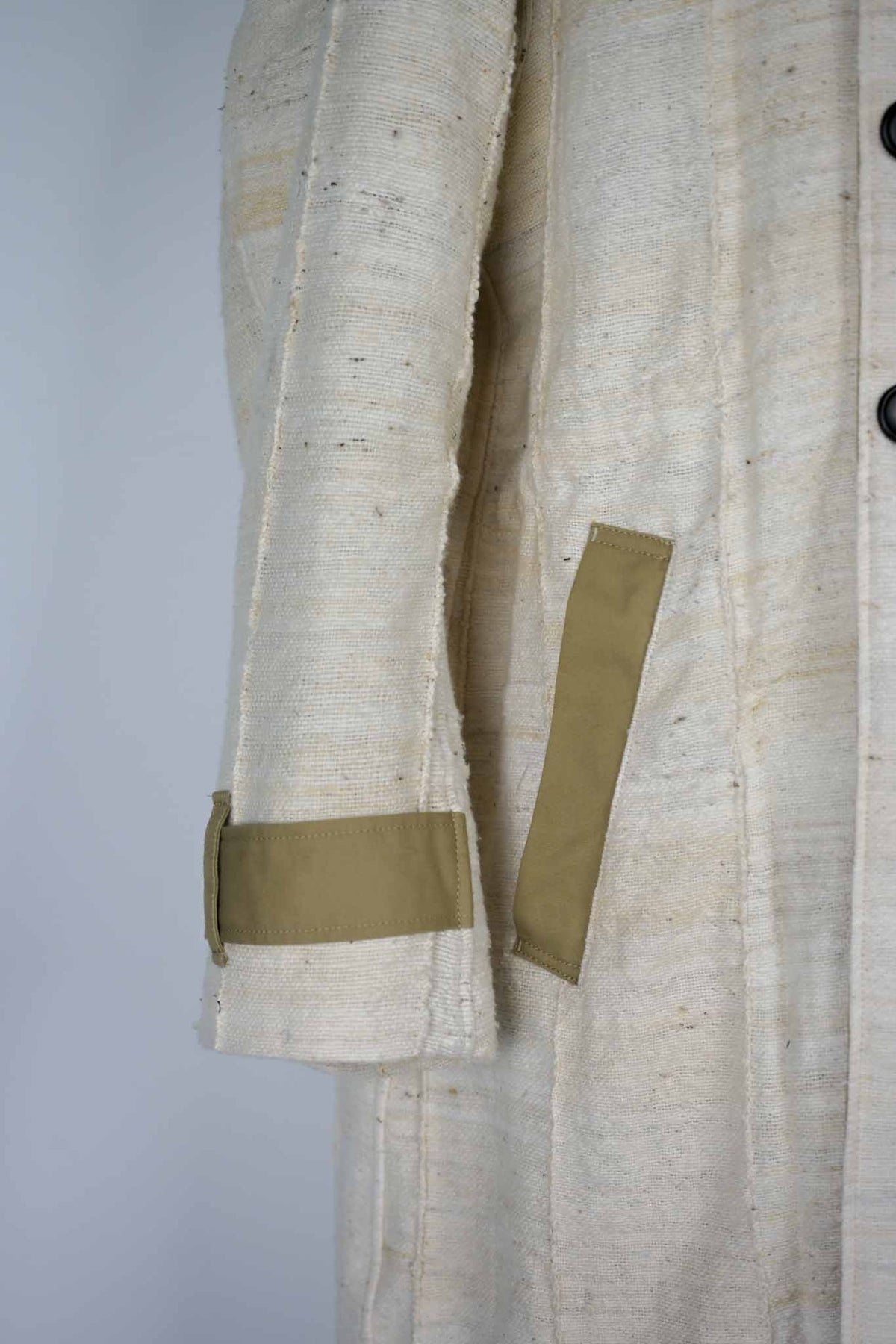Double Stand collar Coat Burkina Faso Hand Woven Fabric
/ eofm×ARCD