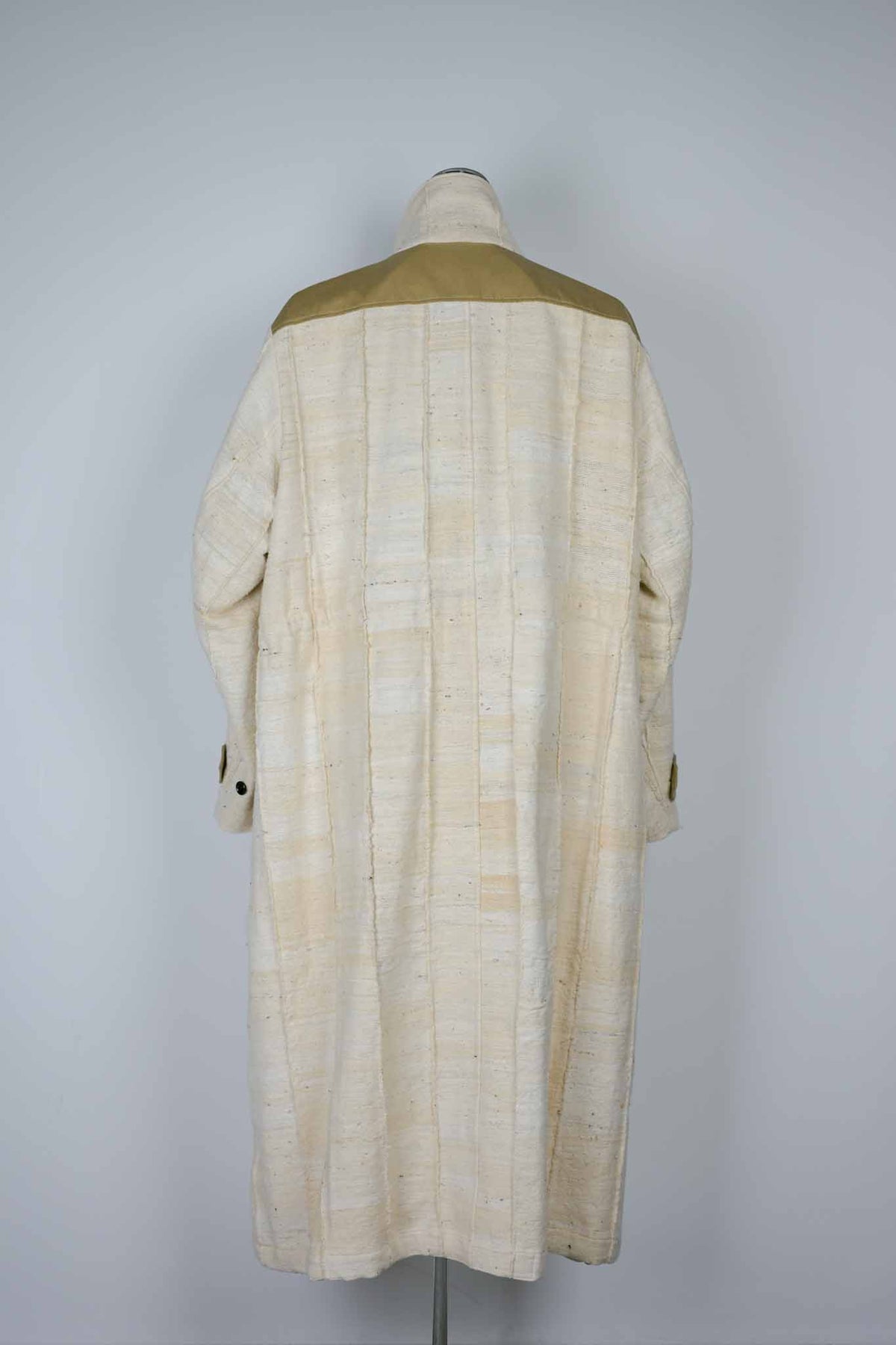 Double Stand collar Coat Burkina Faso Hand Woven Fabric
/ eofm×ARCD