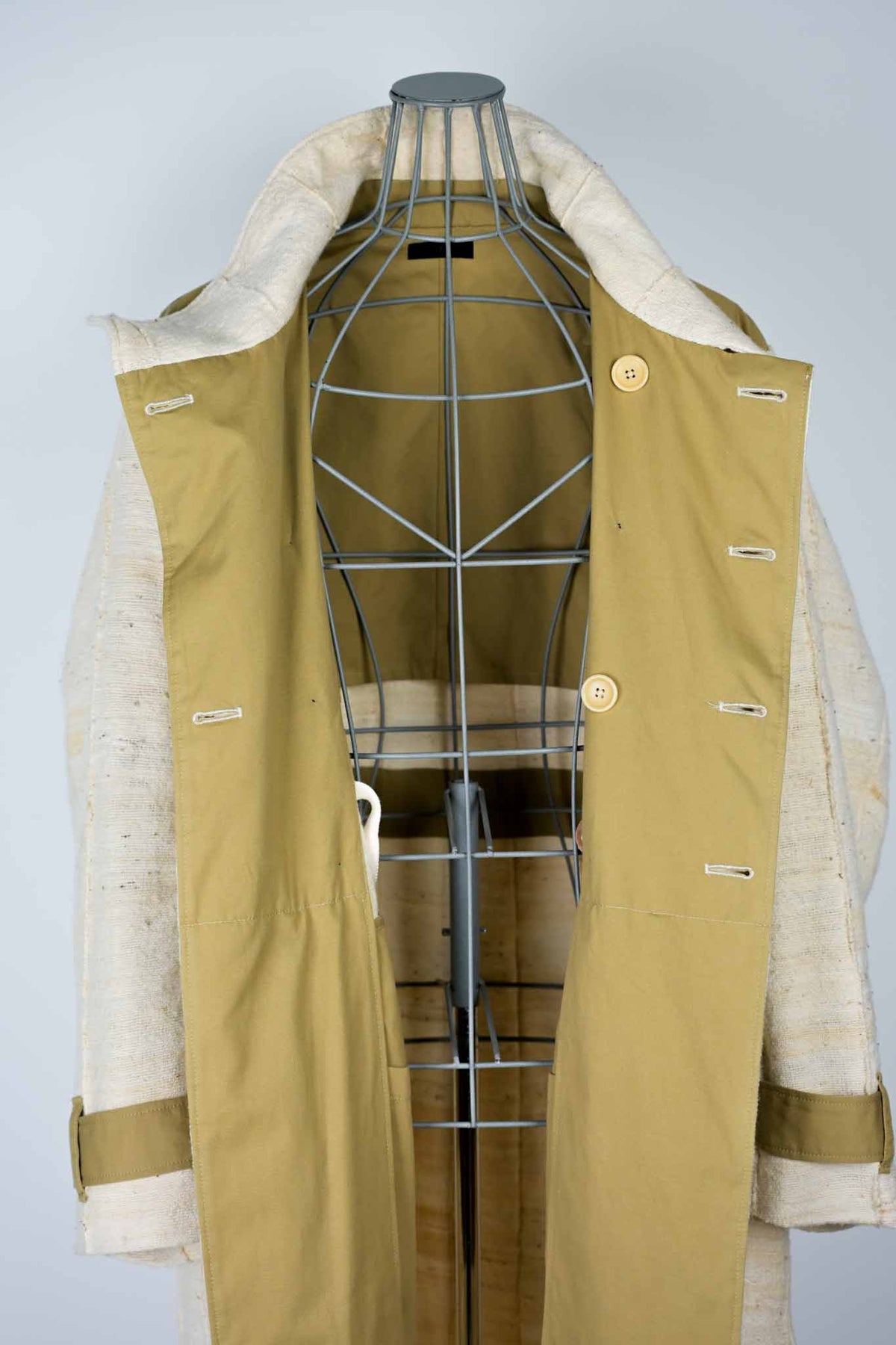 Double Stand collar Coat Burkina Faso Hand Woven Fabric
/ eofm×ARCD