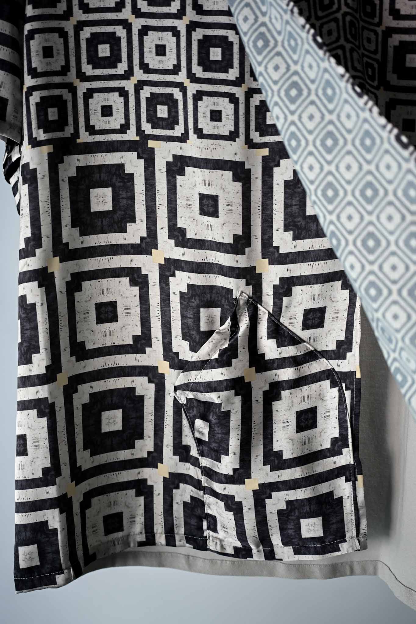 NOBNAGA Paris  /  T-shirt with Ribbed Cuffs  (221199)