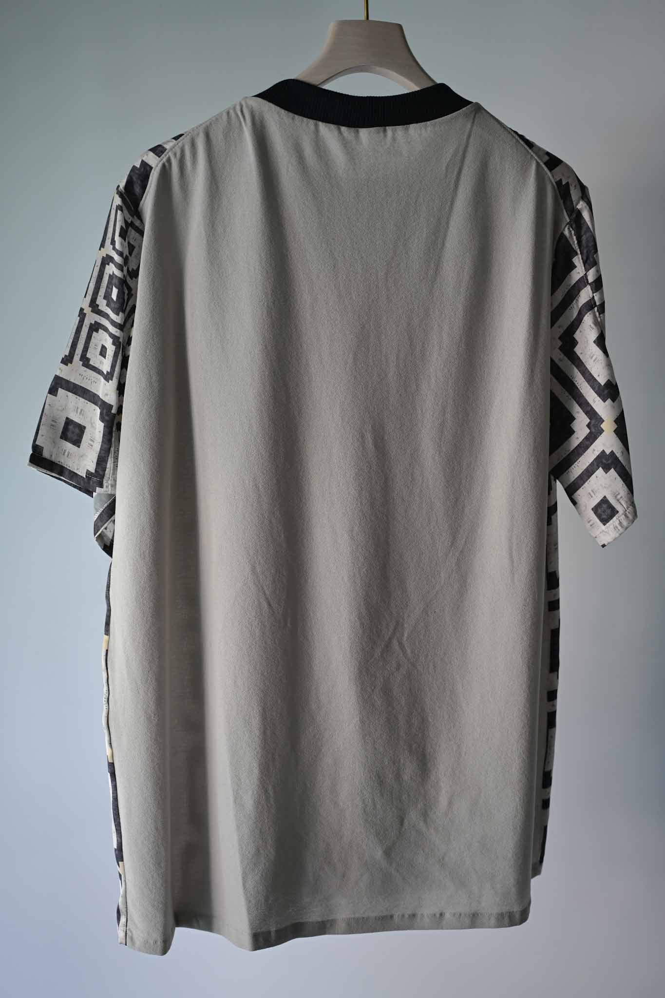NOBNAGA Paris  /  T-shirt with Ribbed Cuffs  (221199)