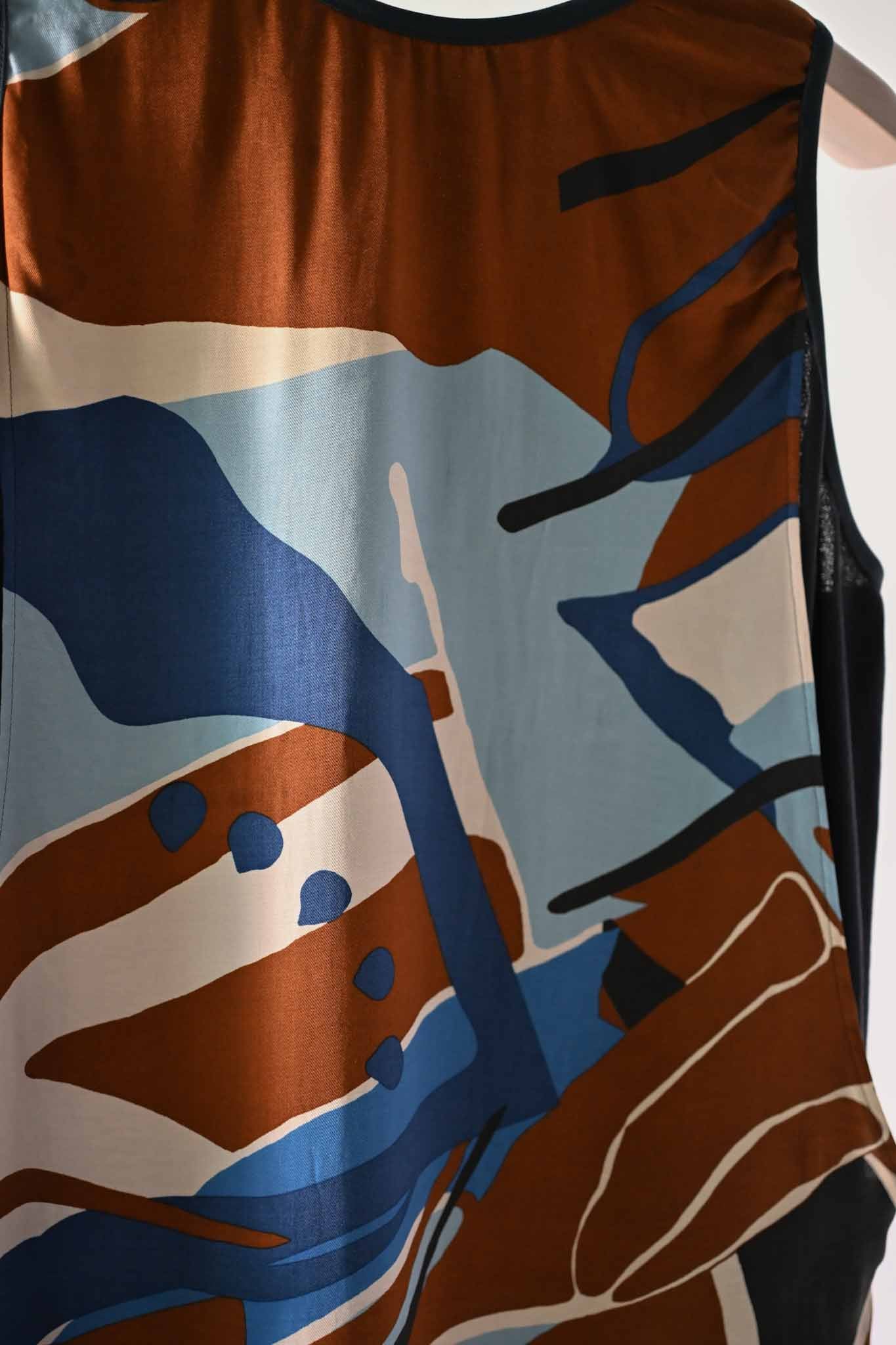 NOBNAGA Paris / Tank top with Contrasting Fabric for the Bodice  (221201)