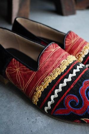 eofm / Tuskiyiz & Hair Calf  Slip on Shoes  (Size 8)