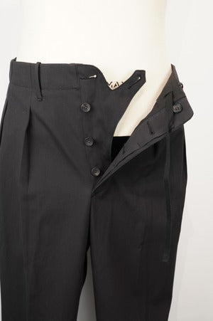 HS-ATTIRE （HAVERSACK)/ Pigue In pleated Narrow Straight Pants