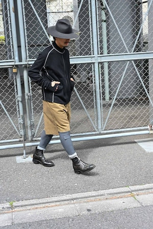 OPPOSE DUALITY   ''Leg Cover''