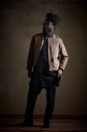 HS-ATTIRE / Collarless Pigue Semi-long Shirt