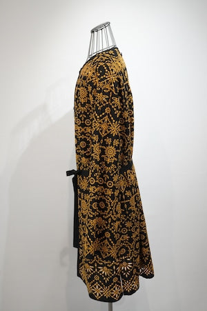 AAKU /  Embroidered Shirt Coat
